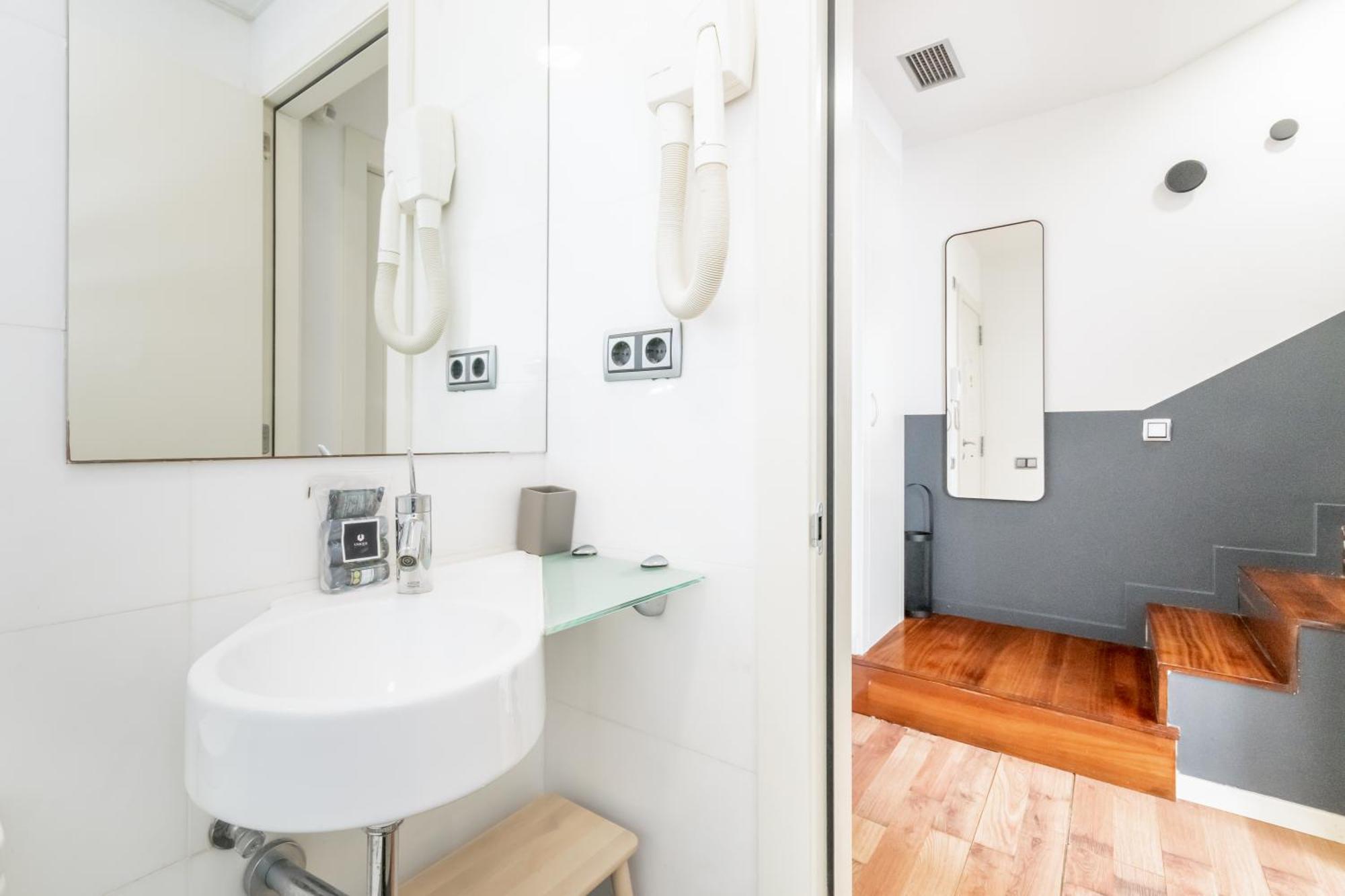 Unique Rentals - Placa Catalunya Central Apartments Barcellona Esterno foto