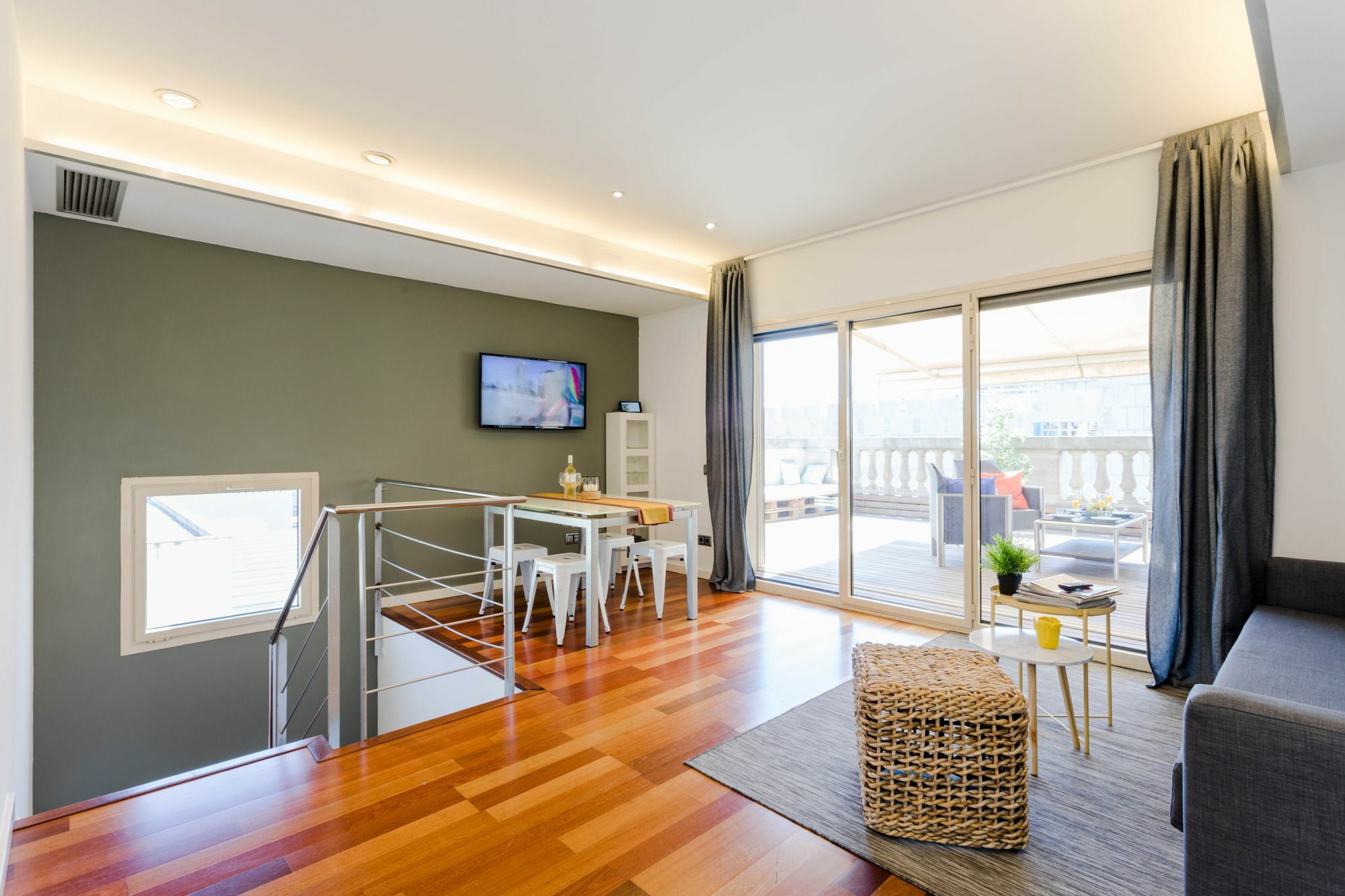 Unique Rentals - Placa Catalunya Central Apartments Barcellona Esterno foto