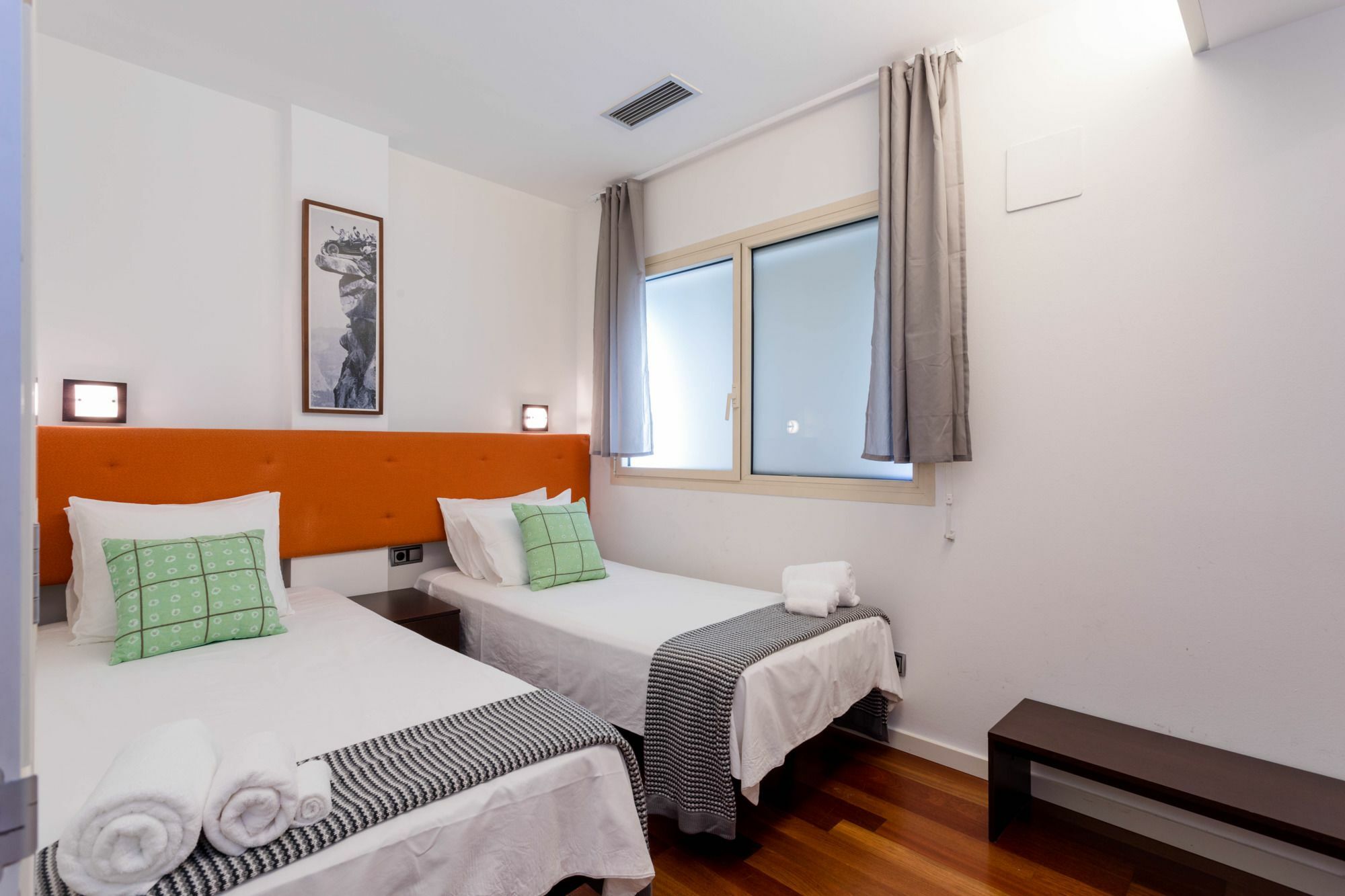 Unique Rentals - Placa Catalunya Central Apartments Barcellona Esterno foto